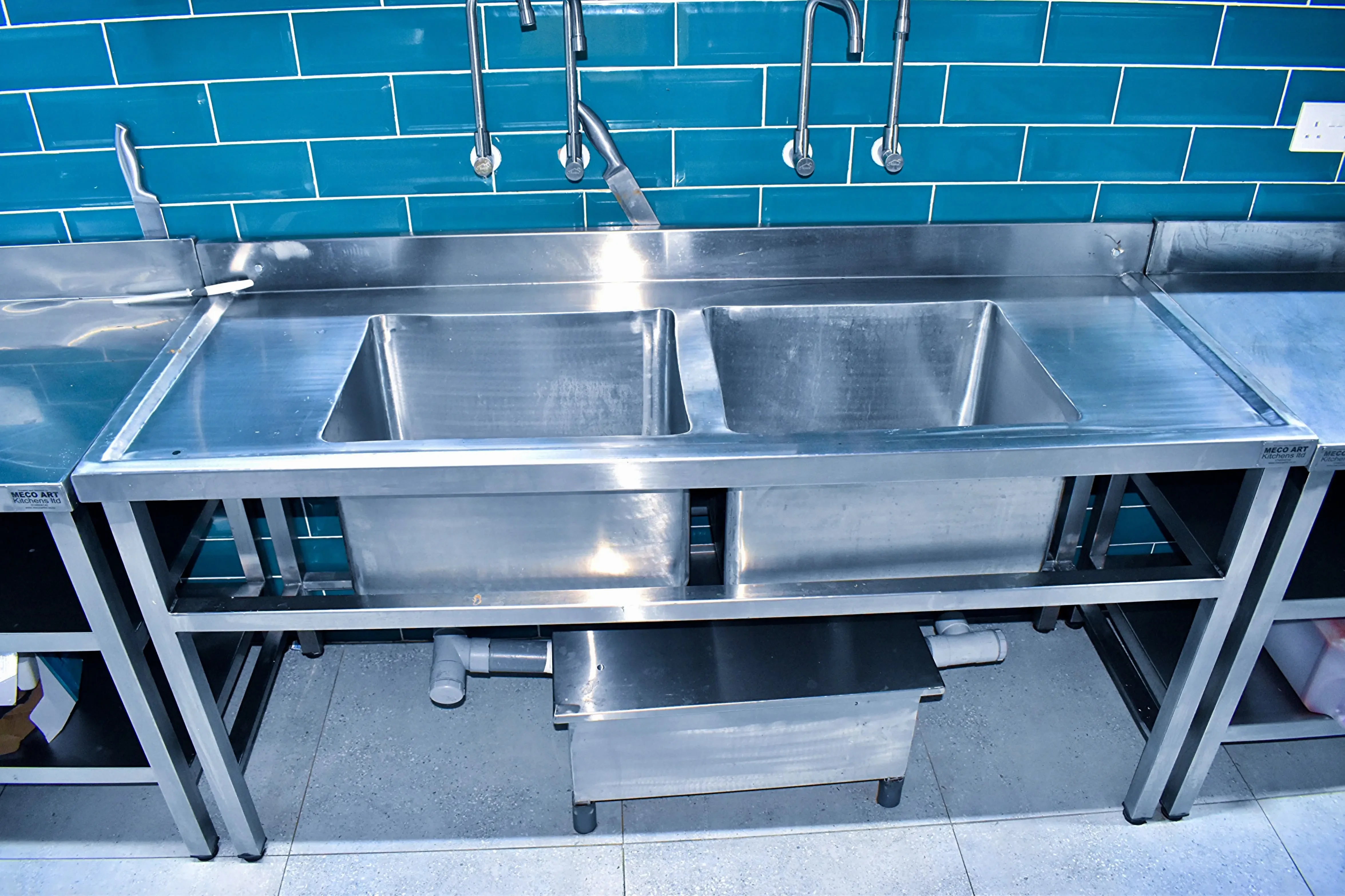 Meco Art Limited - Stainless Steel Sinks
